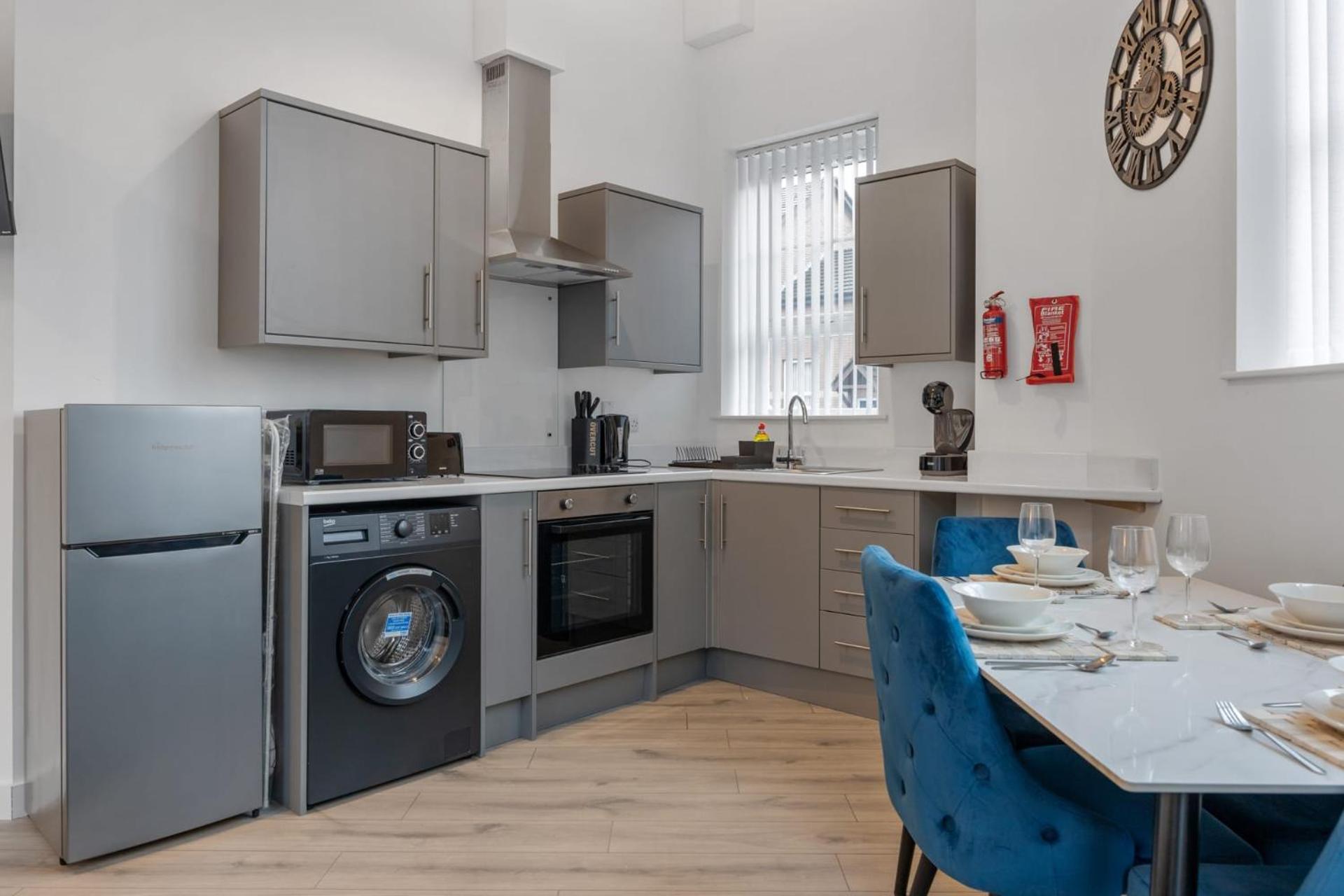 Contemporary 2 Bed Apartment -Belfast East Village Екстериор снимка