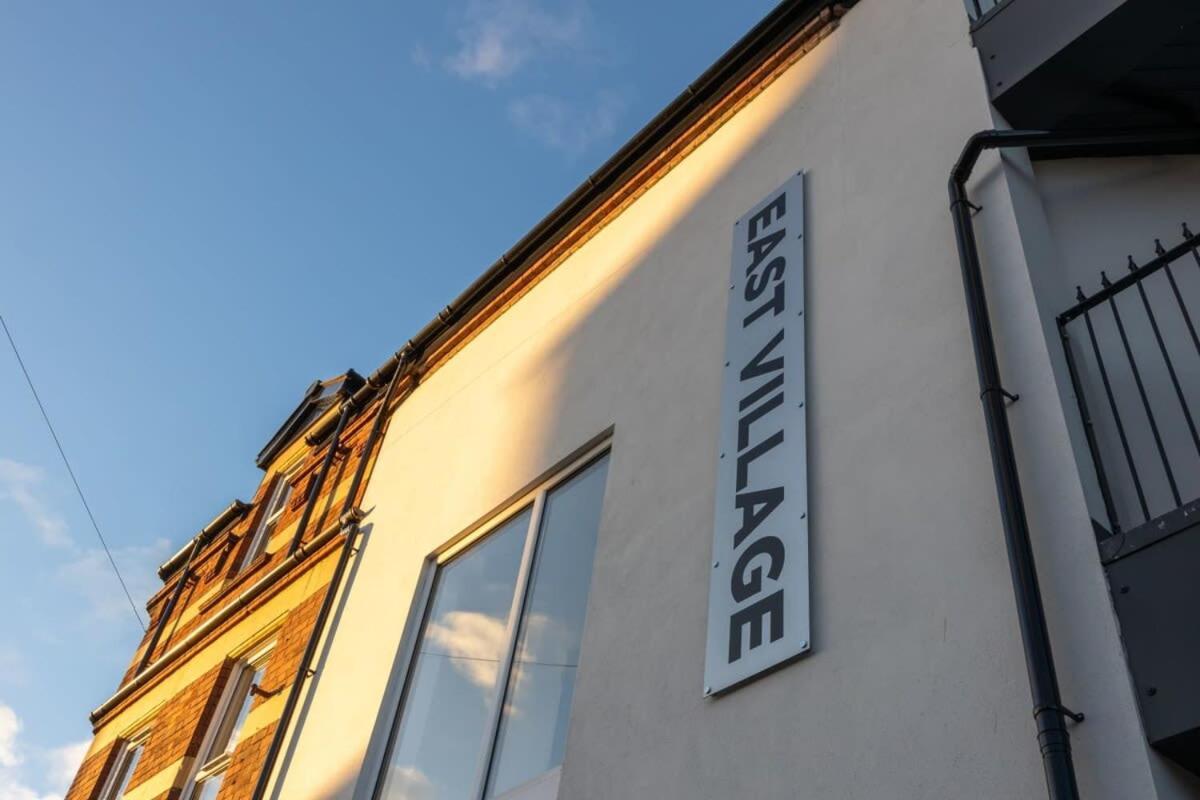 Contemporary 2 Bed Apartment -Belfast East Village Екстериор снимка